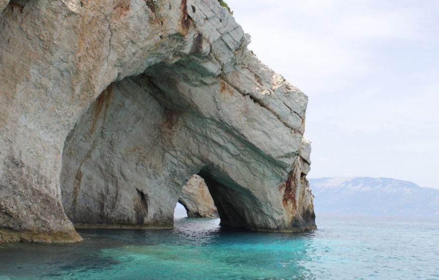 Shipwreck and the Blue Caves – from the water to the clifftop