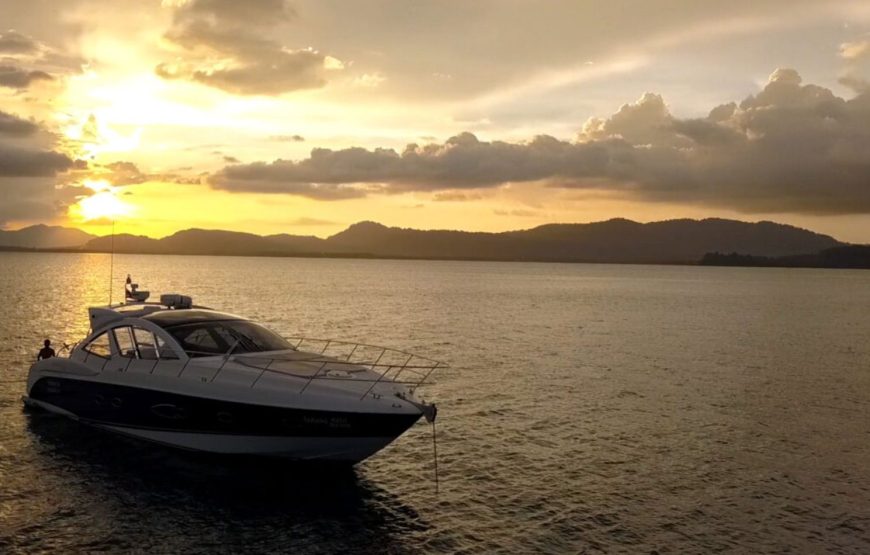 6-Hour Private Sunset Cruise to the Marathonisi Island and the Keri Caves — M/Y Luna