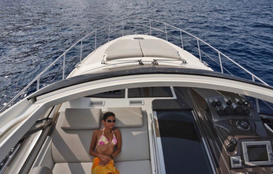 6-Hour Private Sunset Cruise to the Marathonisi Island and the Keri Caves — M/Y Luna