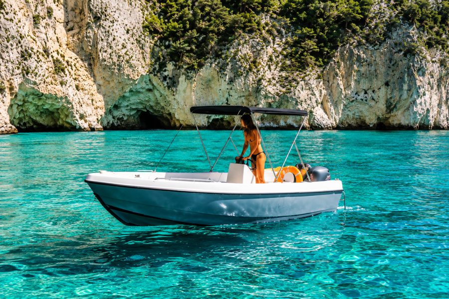 Advanced Boat — Explore the Marine Park at Your Own Pace Without a Skipper – 2 Hours